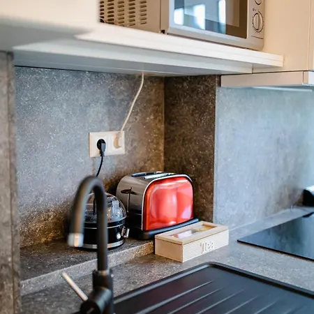 Bed & Breakfast Zimmer-graz 4*